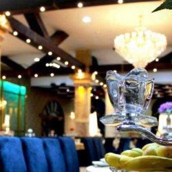 تالار پذیرایی ققنوس