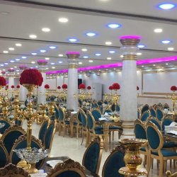  تالار پذیرایی قصر طلایی شاهین شهر