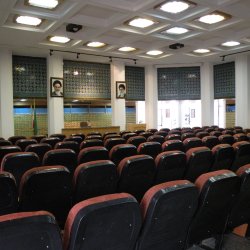 تالار امیرالمؤمنین مرکز همایش های بین المللی رایزن 