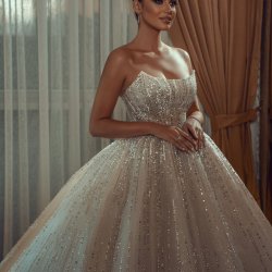 مزون لباس عروس جیران بانو