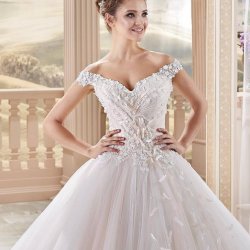 مزون لباس عروس ژولاه