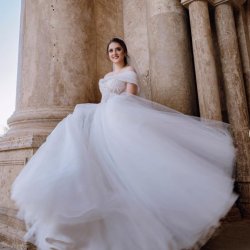 مزون لباس عروس سوترا