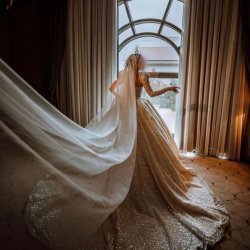 مزون لباس عروس نمونه