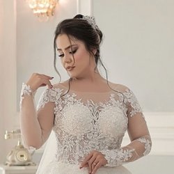 مزون لباس عروس هما