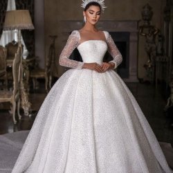 مزون لباس عروس بلندی