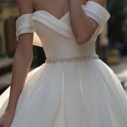مزون لباس عروس رامونا